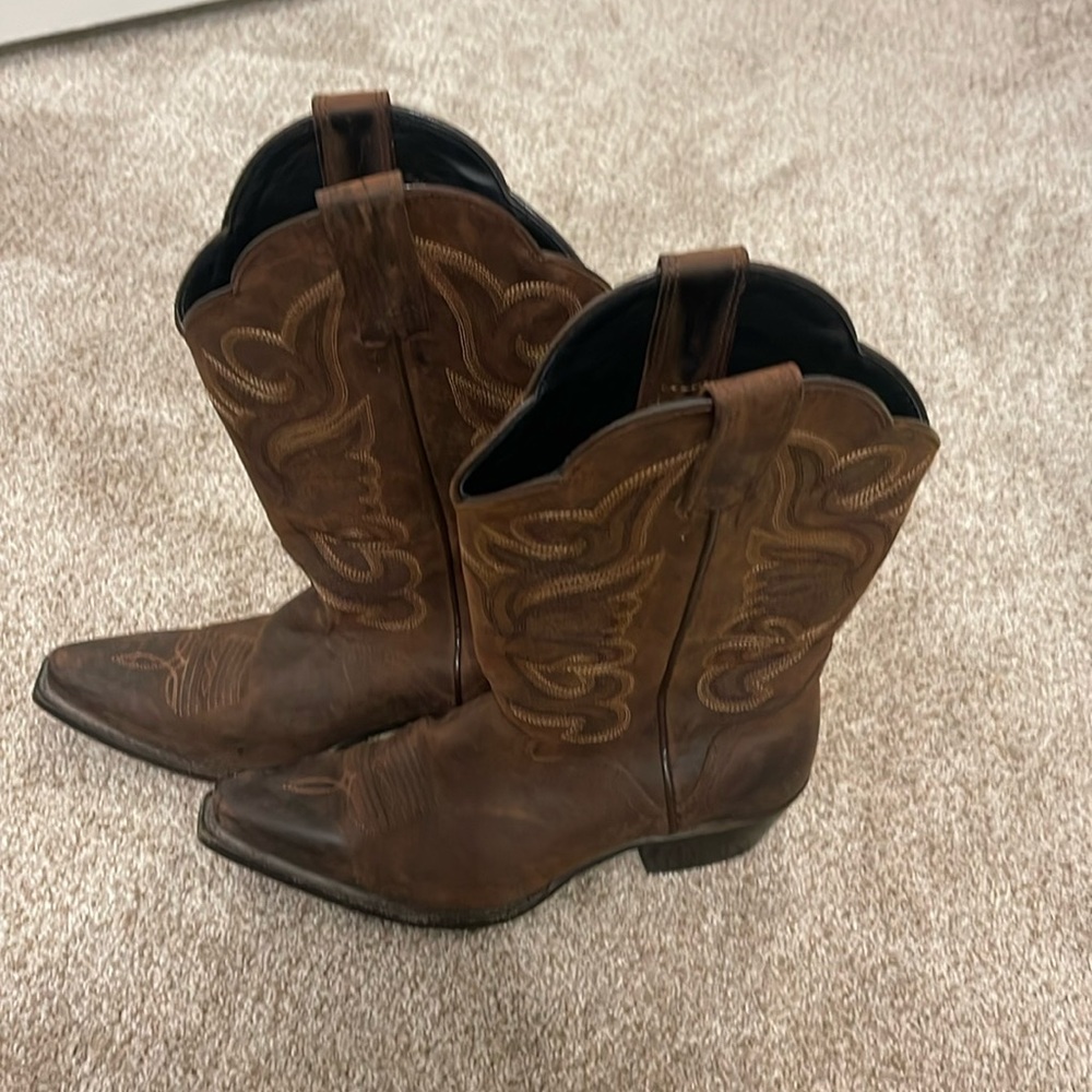 JB Dillon snip toe boots
